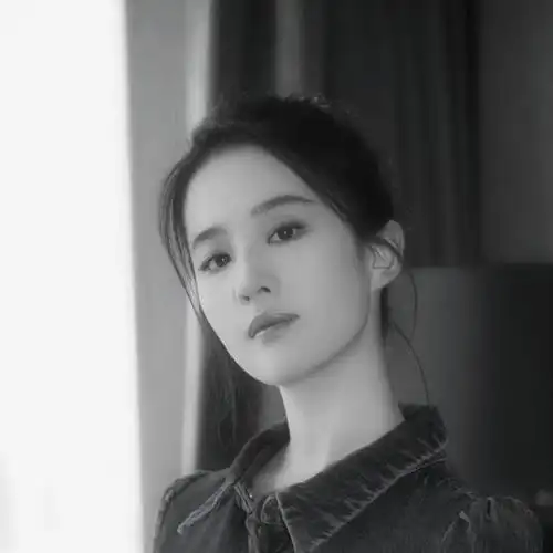 刘亦菲/爱豆头像/拿图扣1/自截/感谢收藏