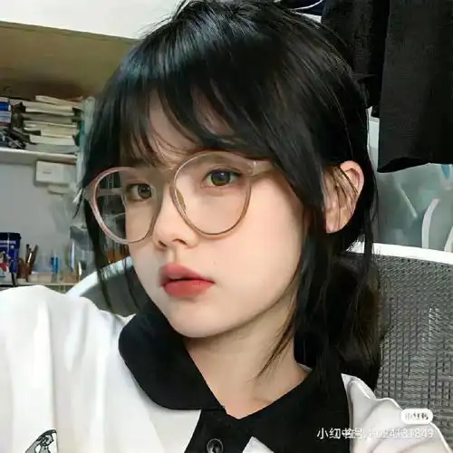 真人版学生党头像