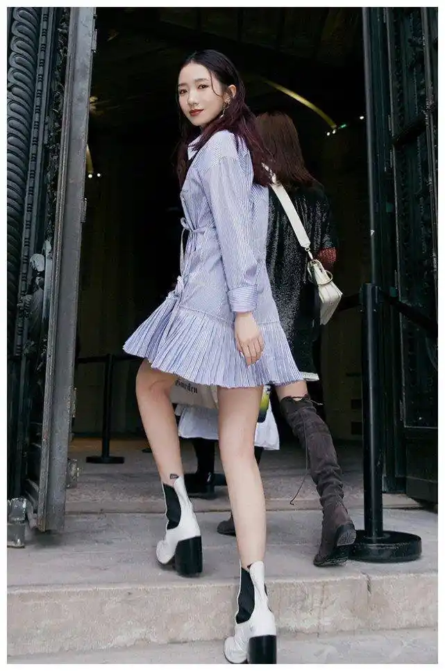 原创孟美岐颜值确实不惊艳但穿牙膏鞋却能凹出男生最喜欢的腿