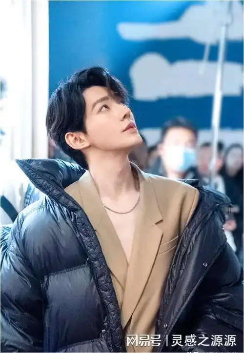 20娱乐瓜:任嘉伦肖战杨紫王一博赵丽颖唐嫣邓为刘亦菲丁禹兮_网易订阅