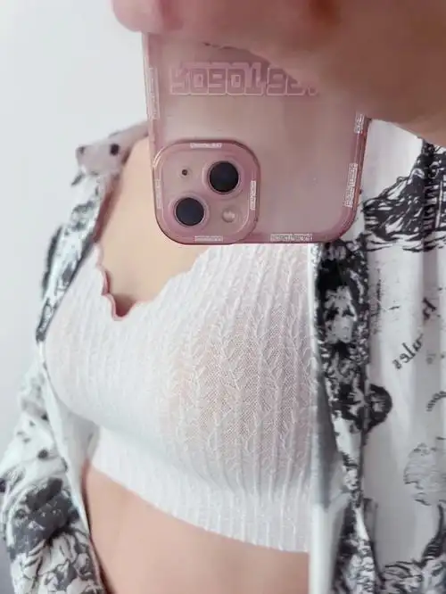 你还在为胸大穿衣显大而烦恼吗