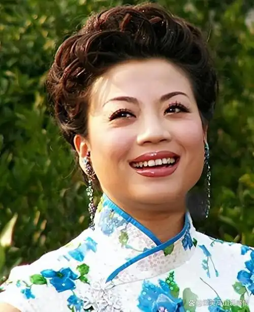 张也55岁未婚和62岁的吕继宏相伴多年如今现状不结婚也幸福