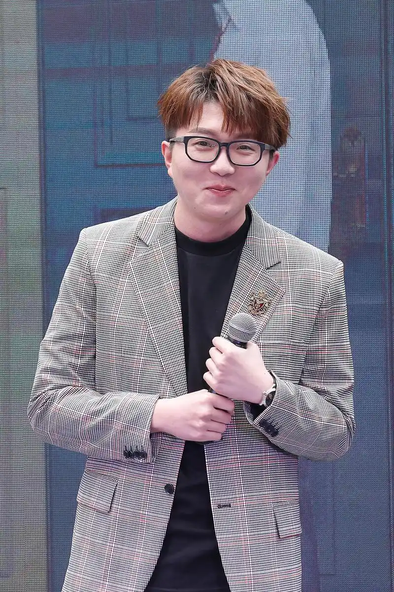 毛不易首次巡演启动 盼与歌迷寻找自我