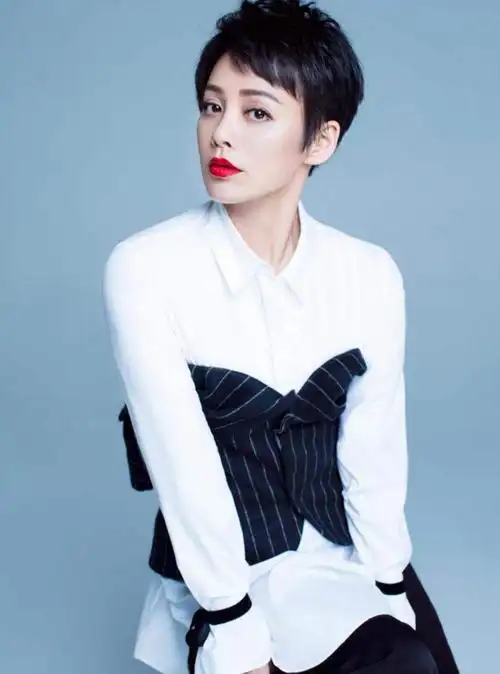 演员宁静身材照宁静年轻照片和最美写真