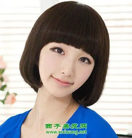女生齐刘海短发发型潮女扮清爽必备