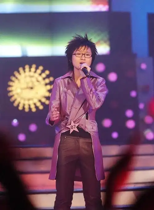 周笔畅:三段恋情没成,38岁单身爸妈愁,不会为了结婚瞎凑合