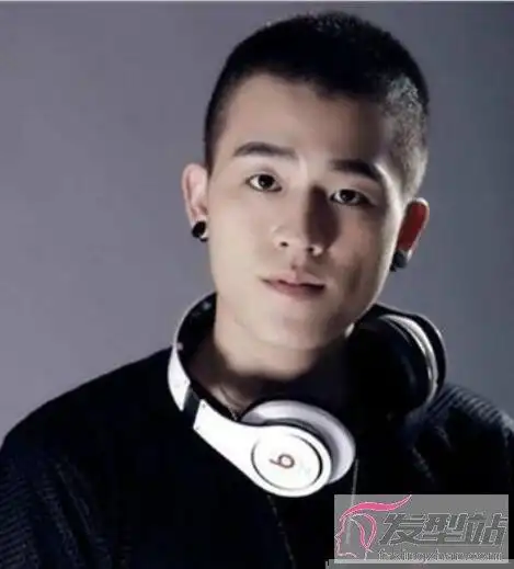 男生板寸头超帅发型酷炫有型这样剪超man