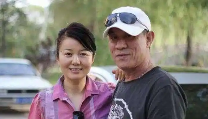 杜志国的三妻一子:老婆个个肤白貌美,儿子杜淳烂情史