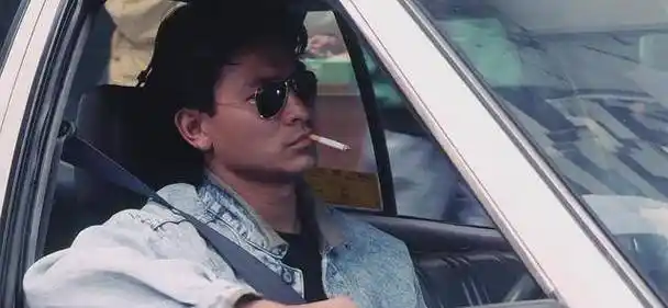 刘德华早期经典,六张《天若有情》剧照,你能找出"假"华弟吗?