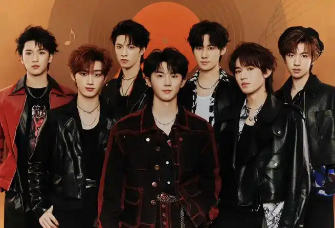 一起突破屏障,去浮空之楼的最顶处看看,外面是怎样的景色.