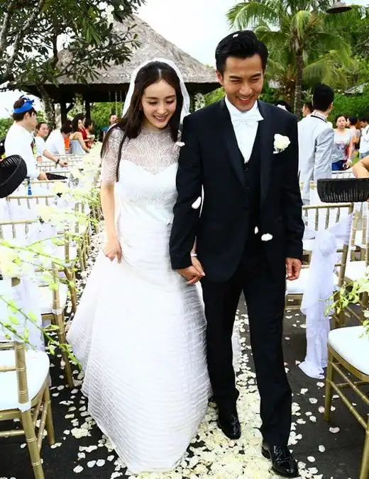 女明星们扎堆结婚季 扒一扒谁的婚纱照最美腻(6) - 牛华网