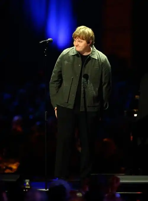 lewis capaldi performs on stage at the brit awards 2020 in