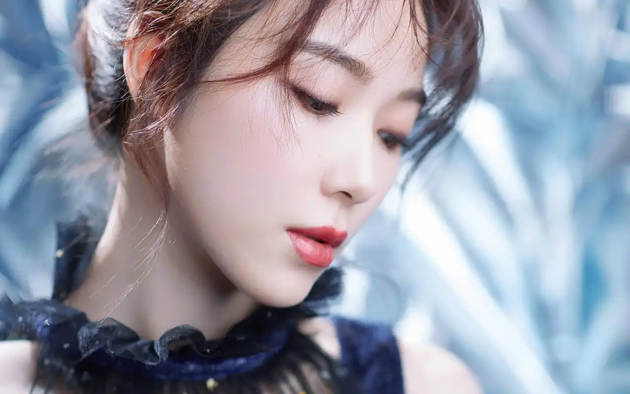 宁心性感甜美写真高清桌面壁纸高清大图预览1920x1200_大陆明星下载