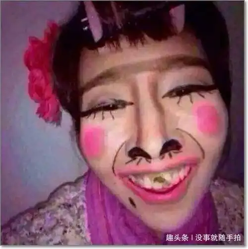 女生"越长越丑"的4个坏习惯,挤痘痘上榜,最后一个几乎全中!_网易订阅