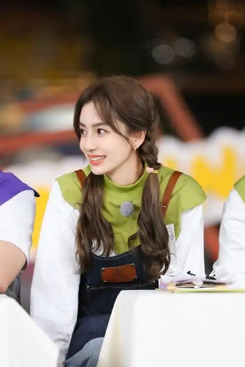 杨颖奔跑吧双马尾剧照##奔跑吧