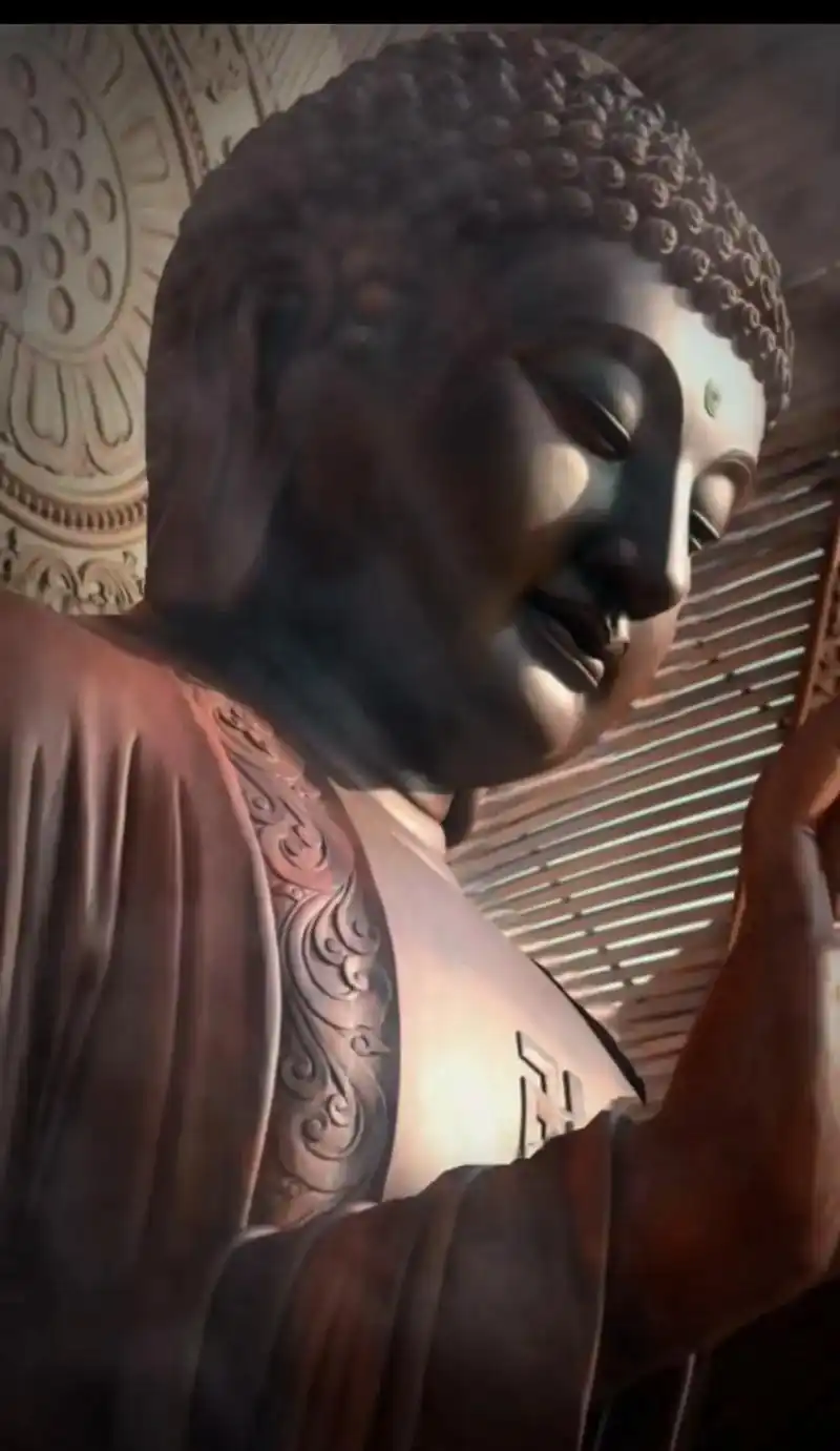 半人半鬼找初心,半人半仙悟娑婆,眼睛看到的都是影子