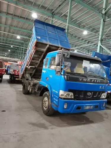 跃进3.8米工程自卸货车