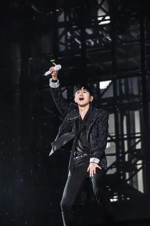 张杰未live巡回演唱会