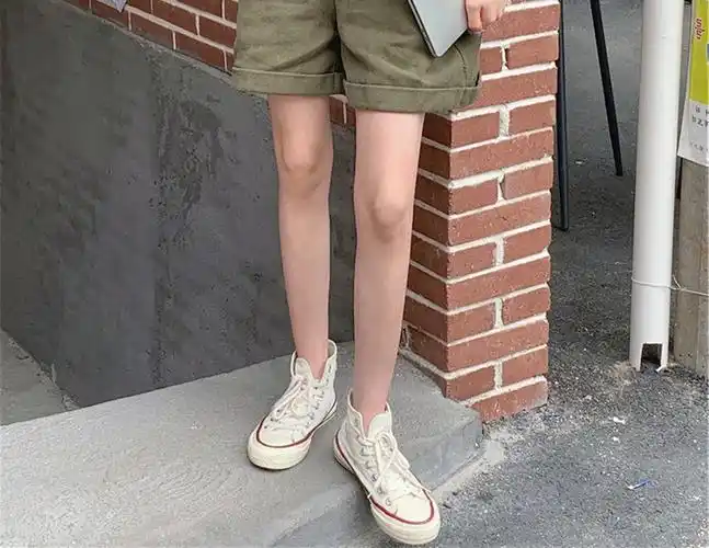 现货实拍~复古工装吊带夏季宽松连体短裤女休闲 - 17网