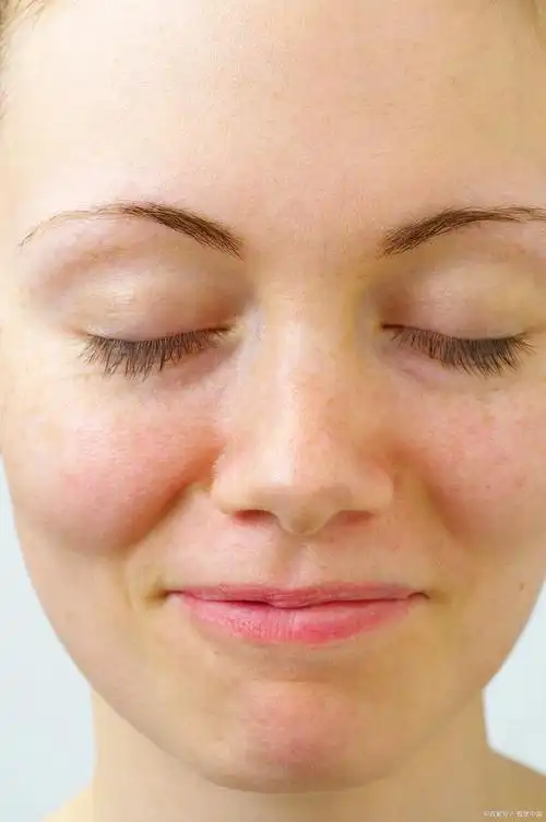 女人皮肤发黄,暗沉的五大原因!前2个很常见,想改掉却很难