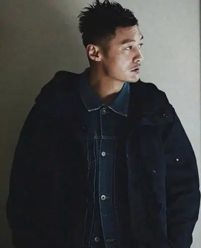 先别梳油头了吧!六叔余文乐的「短发新造型」更是适合今年夏天呢