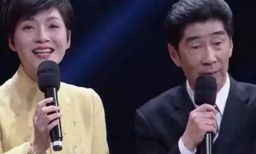 原创虎年伊始东方卫视的五大美女主播纷纷出镜