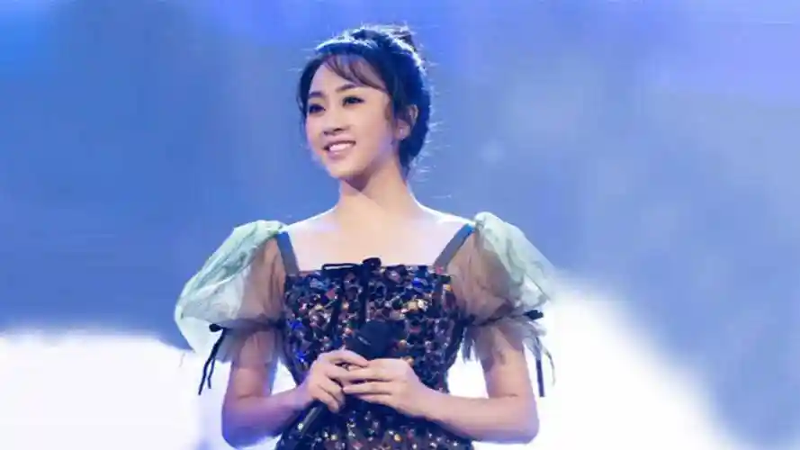 金婷婷演唱天路民歌嗓音唱出真正的天籁之音