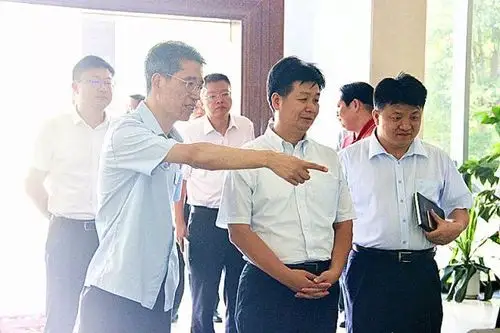 坪山法院揭牌成立一周年正青春共前行