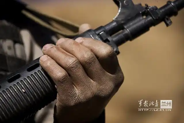 无人区守军生活极其艰苦