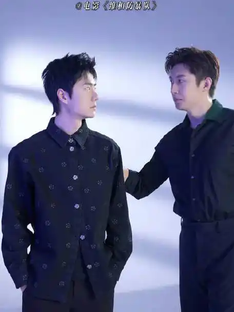 黄景瑜王一博还原新片名场面##维和防暴队终极预告