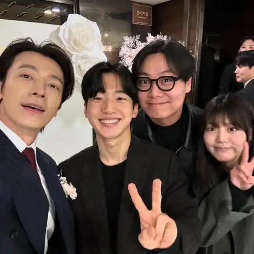 李东海创作才子