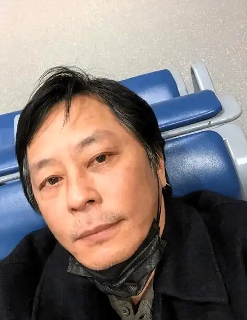 王杰也算是老实了下来,逐渐淡出了大众的视野之外,多年来都没有一线