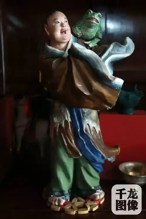 【高手在民间】玩到极致的泥人张进了"学院派"