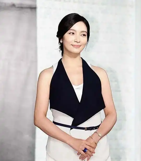 "最惨韩星"李敏英:结婚13天惨遭家暴,为何45岁不敢再婚?