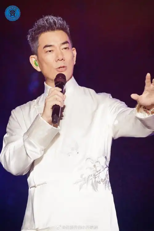 的小齐家族超话#齐迹在路上#把彼此放在最美的地方 ～@任贤齐天津三场