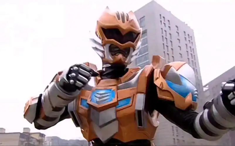 铠甲勇士地虎侠!