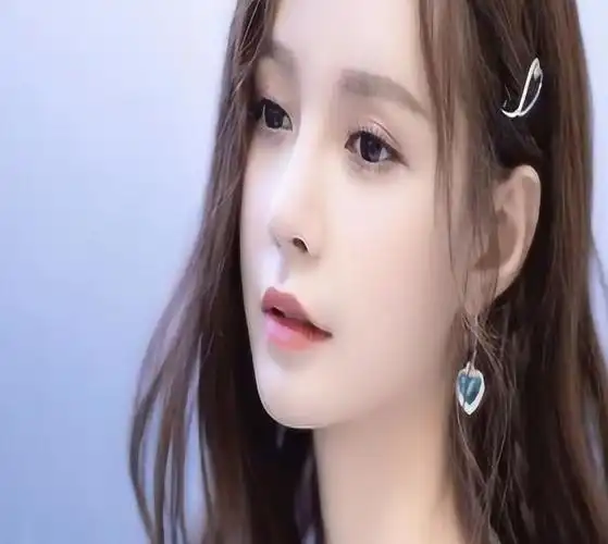 舞台上的沈梦辰闪闪发光,真的是被主持耽误的歌手!