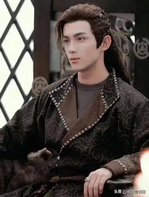 吴磊目前最帅的造型就是在《长歌行》的妆造