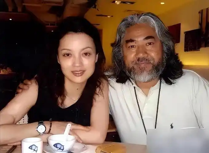 张纪中个人资料简介(张纪中经历三段婚姻4个孩子3个妈妈)