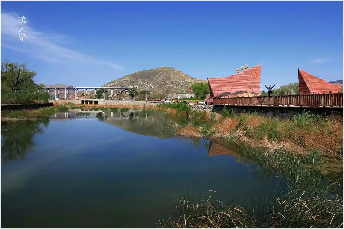 邢台游玩好去处 两湖一路抱香谷