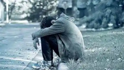 男生悲伤的qq个性签名