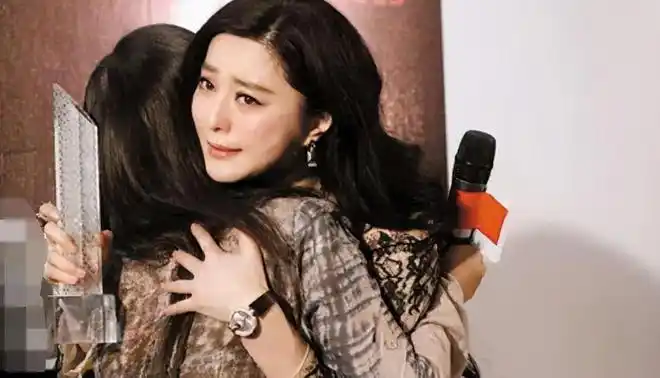 李玉是懂范冰冰的人,她们的感情甚至超越了姐妹,彼此能真正能走进对方