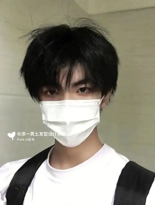 韩系微分碎盖发型川韩式气垫烫三七,四六都好看超级帅气后斤长脸型