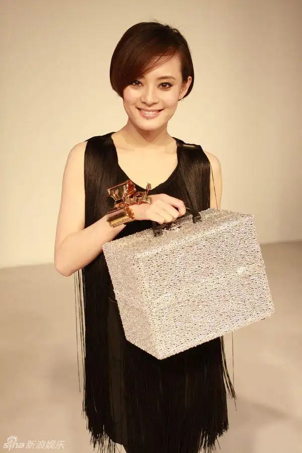 p>孙俪,原名孙丽,1982年9月26日出生于 a target="_blank" href="