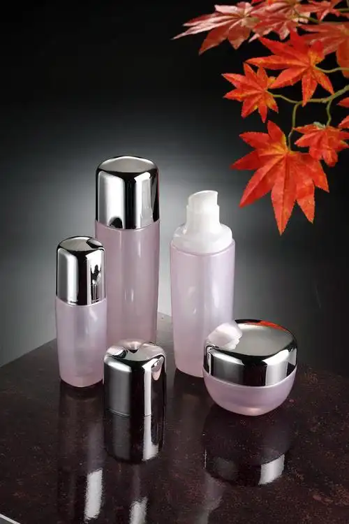 高档化妆品套装玻璃瓶,乳液瓶,膏霜瓶,配套泵头