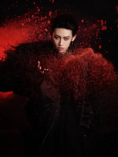 小鬼-王琳凯lilghost工作室