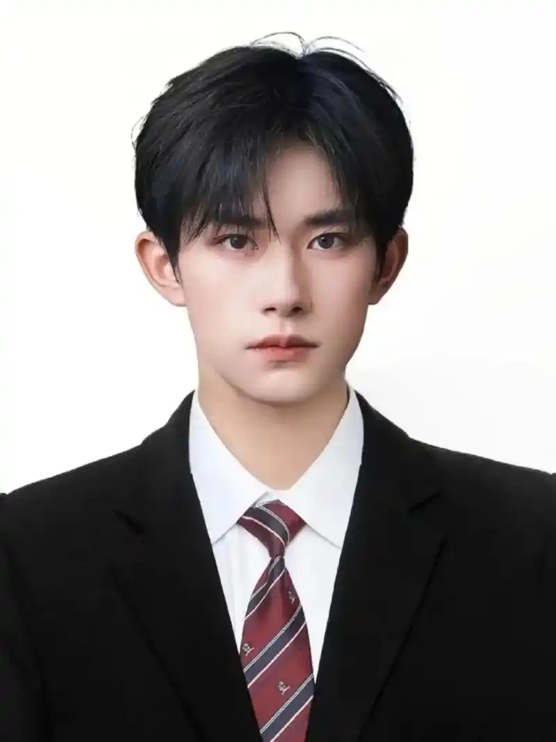 玺子哥的证件照#我是易烊千玺老婆