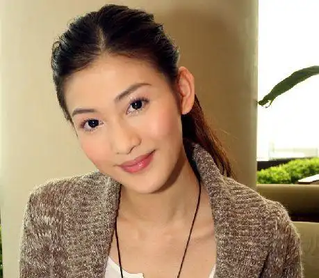 李彩桦经纪人丨李彩桦经纪公司