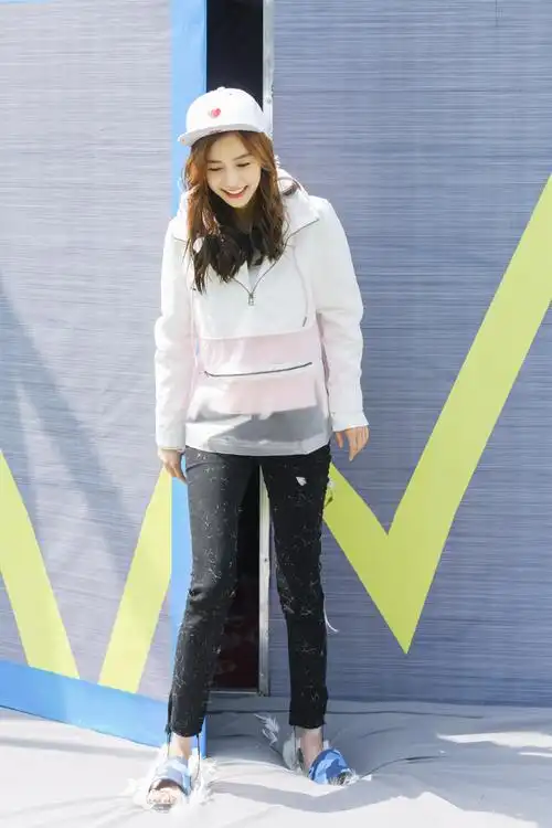 angelababy《奔跑吧》最新高清图片