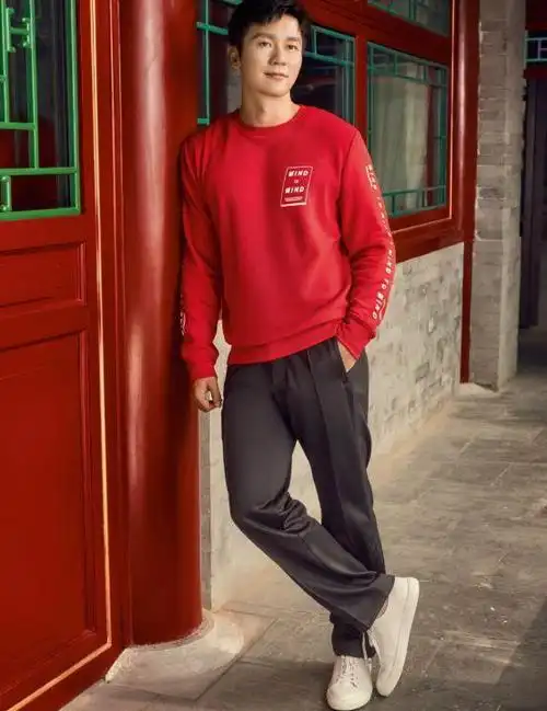 亿万身家李晨坐拥北京9亿四合院6任女友各个美若天仙